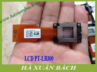 LCD máy chiếu Panasonic PT-LB300